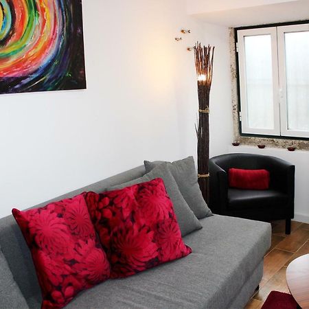 * 5 Star Apartment In Historic District * Walk 2 Alfama! Лиссабон Экстерьер фото